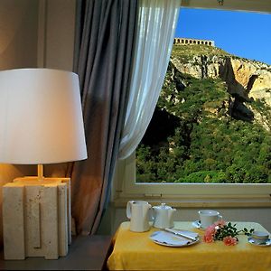Double or Twin Room Sea Temple View